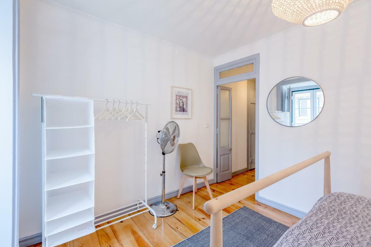 Alfama, Bright And Spacious With Private Terrace, By Timecooler Lissabon Buitenkant foto