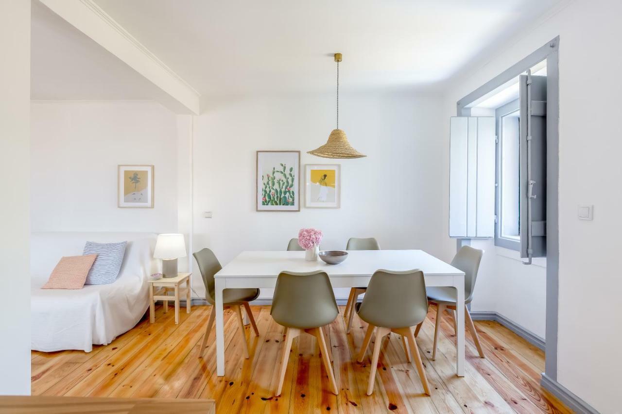 Alfama, Bright And Spacious With Private Terrace, By Timecooler Lissabon Buitenkant foto