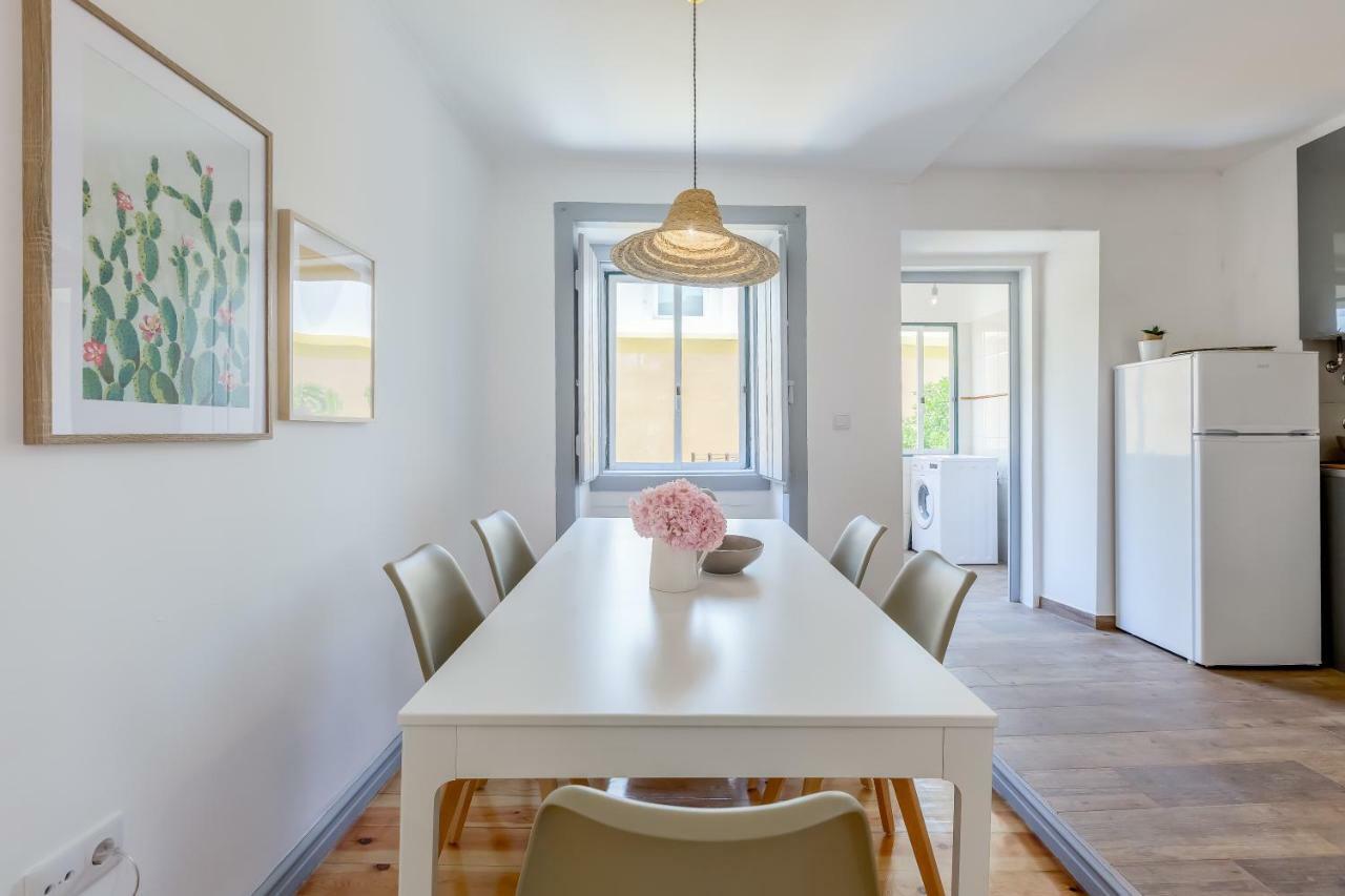 Alfama, Bright And Spacious With Private Terrace, By Timecooler Lissabon Buitenkant foto