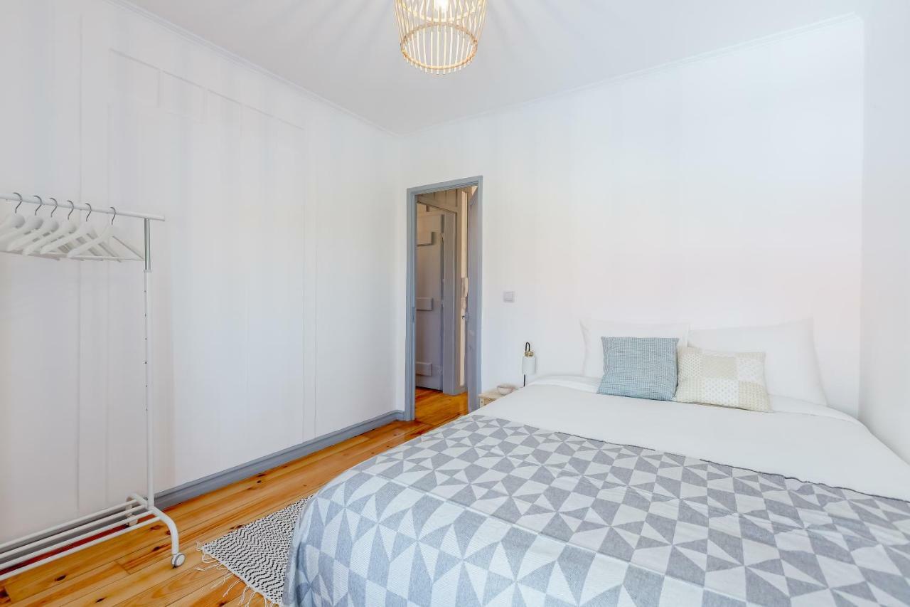 Alfama, Bright And Spacious With Private Terrace, By Timecooler Lissabon Buitenkant foto